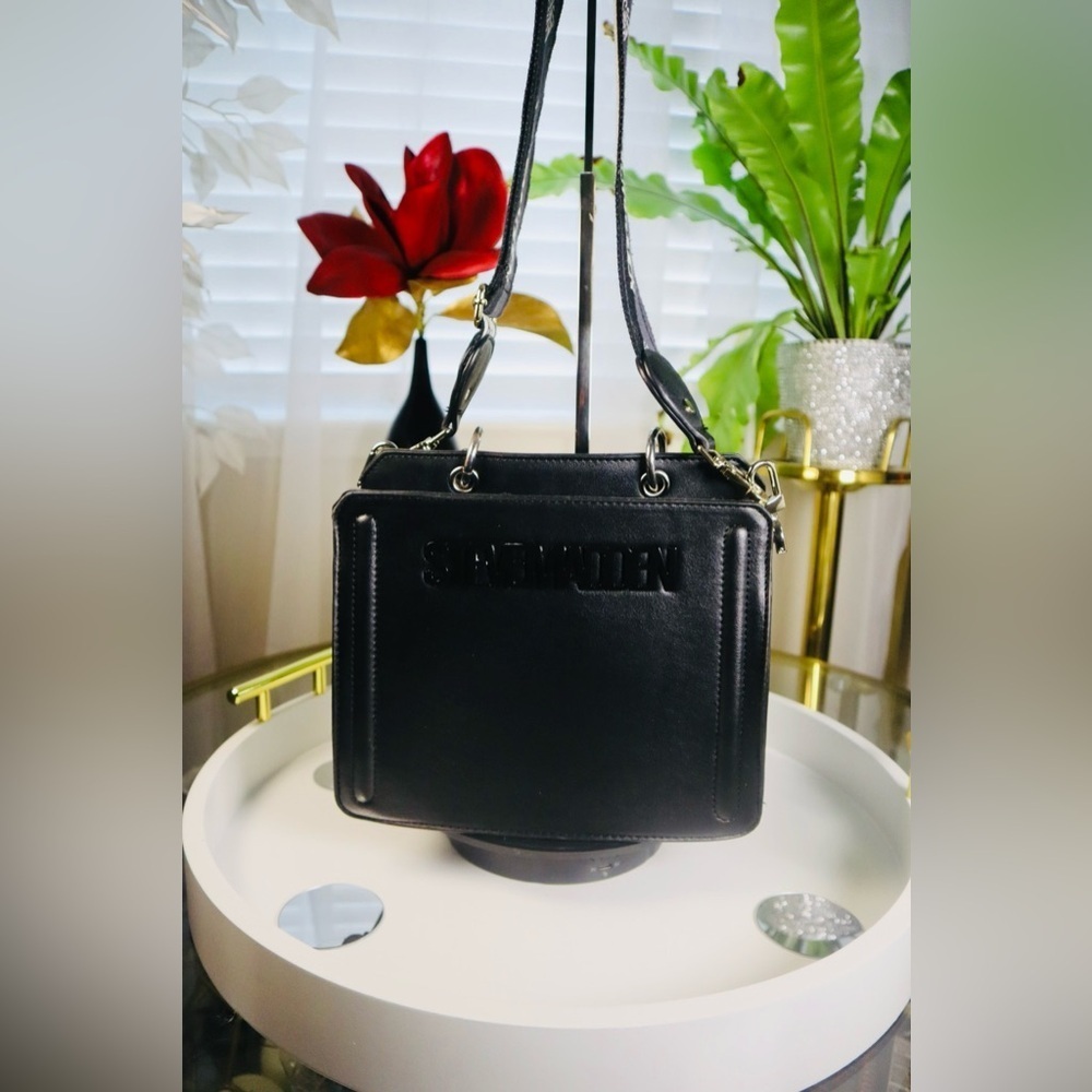 Virtual TikTok Steve Madden Bevelyn Convertible Crossbody Bag